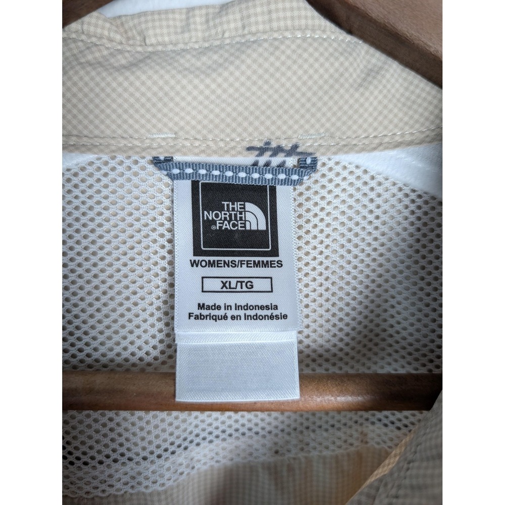 The North Face Shirt Womens XL Beige‎ Check Long Sleeve Button Travel Top - Picture 2 of 10